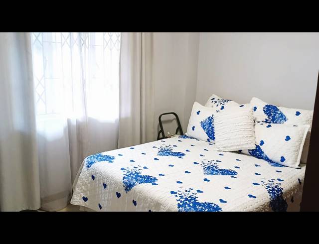 2 BEDROOM FLAT FOR SALE IN BLUFF
